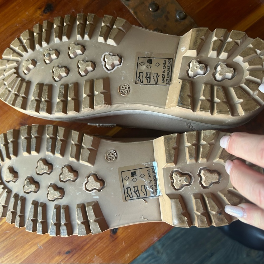 Loafers - Picture 6 of 7